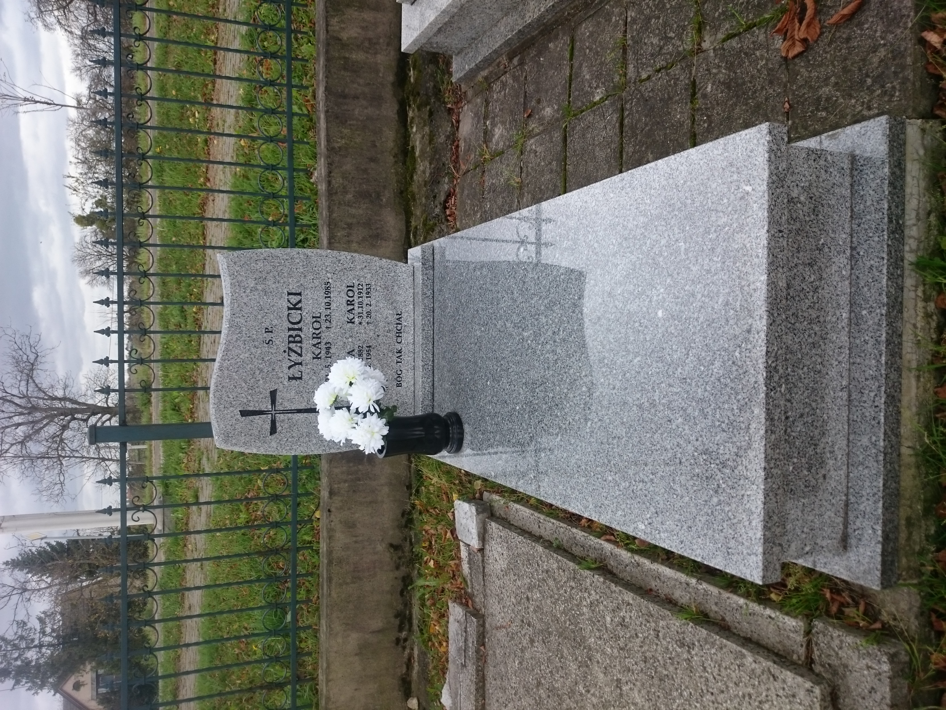 Karol Łyżbicki 1943 Cieszyn ewangelicki - Grobonet - Wyszukiwarka osób pochowanych