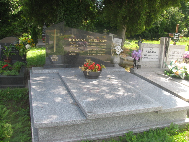 Grób Maria Smelik